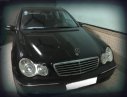 Mercedes-Benz C class 2004 - Cần bán lại xe Mercedes 2004, màu đen, nhập khẩu nguyên chiếc, giá tốt