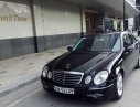 Mercedes-Benz E200   2007 - Cần bán xe cũ Mercedes E200 đời 2007, màu đen, nhập khẩu nguyên chiếc, số tự động, giá tốt