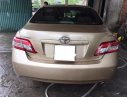 Toyota Camry LE 2010 - Cần bán xe Toyota Camry LE 2010, màu vàng, nhập khẩu