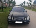 Mercedes-Benz E200 2004 - Cần bán lại xe Mercedes E200 đời 2004, màu đen chính chủ