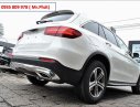 Mercedes-Benz Smart GLC 250 4 Matic 2017 - Bán xe Mercedes GLC 250 4 Matic đời 2017, màu trắng, khuyến mãi hấp dẫn