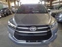 Toyota Innova 2.0E MT 2017 - Cần bán xe Toyota Innova 2.0E MT đời 2017, màu xám, giá chỉ 793 triệu