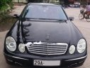 Mercedes-Benz E200    2005 - Tôi cần bán Mercedes-Benz E200 đời 2005 số tự động, 5 chỗ ngồi, xe còn rất đẹp