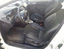 Ford Fiesta Ecoboost 2016 - Bán xe Ford Fiesta Ecoboost 2016, màu trắng số tự động, giá chỉ 539 triệu