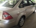 Ford Focus 2008 - Bán xe Ford Focus đời 2008, màu vàng