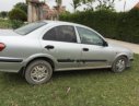 Nissan Sunny 2001 - Bán Nissan Sunny đời 2001, màu bạc, xe nhập 