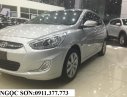 Hyundai Accent 2017 - Cần bán Hyundai Accent màu bạc mới đời 2017, liên hệ Ngọc Sơn: 0911.377.77