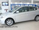 Hyundai Accent 2017 - Cần bán Hyundai Accent màu bạc mới đời 2017, liên hệ Ngọc Sơn: 0911.377.77