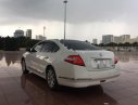 Nissan Teana 2.5MT 2010 - Bán xe Nissan Teana 2.5MT đời 2010, màu trắng, xe nhập