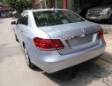 Mercedes-Benz E200   2013 - Bán Mercedes E200 2013, màu bạc, giá tốt