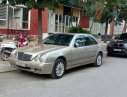 Mercedes-Benz E240 2002 - Chính chủ bán Mercedes E240 đời 2002, màu vàng