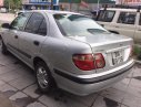 Nissan Sunny 2001 - Cần bán xe Nissan Sunny đời 2001, màu bạc, xe nhập