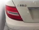 Mercedes-Benz C250   2011 - V Auto bán Mercedes C250 đời 2011, màu trắng