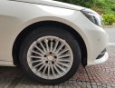 Mercedes-Benz E200 2015 - Cần bán Mercedes E200 sản xuất 2015, màu trắng