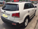 Kia Sorento 2012 - Bán xe Kia Sorento năm 2012 màu trắng, 700 triệu