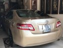 Toyota Camry LE 2.5 2010 - Bán Toyota Camry LE 2.5AT đời 2010, màu vàng, nhập khẩu nguyên chiếc chính chủ