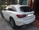 Mercedes-Benz GLK Class GLK300 4Matic 2017 - Cần bán lại xe Mercedes GLK300 4Matic năm 2017, màu trắng