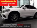 Mercedes-Benz GLC  300 AMG 2017 - Bán xe Mercedes GLC300 AMG đời 2017, màu trắng, nhập khẩu