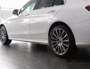 Mercedes-Benz C300 AMG 2017 - Cần bán xe Mercedes C300 AMG đời 2017, màu trắng
