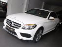 Mercedes-Benz C300 AMG 2017 - Cần bán xe Mercedes C300 AMG đời 2017, màu trắng