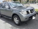 Nissan Navara LE 2.5MT 2013 - Bán Nissan Navara LE đời 2013, màu xám, nhập khẩu Thái Lan