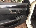 Mercedes-Benz E250 2013 - Bán Mercedes E250 2013 màu trắng, nội thất đen
