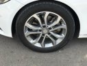 Mercedes-Benz C200 2015 - Bán ô tô Mercedes C200 đời 2015, màu trắng