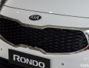 Kia Rondo 2.0 GAT 2017 - Bán Kia Rondo 2.0 GAT đời 2017, màu trắng