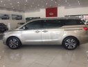 Kia Sedona GATH 2016 - Cần bán Kia Sedona GATH đời 2016, màu bạc