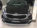 Kia Rondo 2018 - Bán ô tô Kia Rondo sản xuất 2018 màu đen, giá chỉ 609 triệu, Lh: 0966 199 109