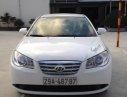 Hyundai Elantra 2011 - Cần bán gấp Hyundai Elantra đời 2011, màu trắng, giá 310tr