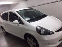 Honda FIT 2006 - Cần bán gấp Honda FIT đời 2006, màu trắng, xe nhập số tự động, giá 310tr