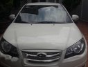 Hyundai Avante MT 2011 - Bán Hyundai Avante MT đời 2011, màu trắng, giá tốt