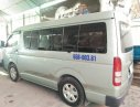 Toyota Hiace 2010 - Cần bán Toyota Hiace đời 2010, màu bạc số sàn giá cạnh tranh