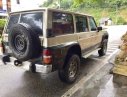 Nissan Patrol 1994 - Bán Nissan Patrol đời 1994, màu vàng  