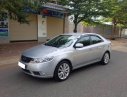 Kia Forte EX 2010 - Bán Kia Forte EX đời 2010, màu bạc số sàn