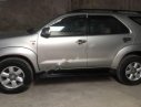 Toyota Fortuner 2.5G 2011 - Bán Toyota Fortuner 2.5G đời 2011, màu bạc số sàn giá cạnh tranh