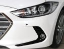 Hyundai Elantra 1.6 MT 2017 - Cần bán xe Hyundai Elantra 1.6 đời 2017, màu trắng, 549tr