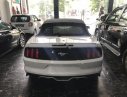 Ford Mustang Ecoboost 2.3L 2016 - Cần bán xe Ford Mustang Ecoboost 2.3L sản xuất 2016, màu trắng, xe nhập