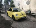Volkswagen Beetle   2005 - Bán Volkswagen Beetle đời 2005, màu vàng, nhập khẩu số sàn
