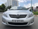 Toyota Corolla altis G 2011 - Cần bán lại xe Toyota Corolla Altis G đời 2011, màu bạc, số sàn