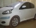 Toyota Yago 2012 - Bán Toyota Aygo năm 2012, màu trắng, nhập khẩu