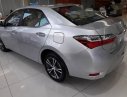 Toyota Corolla altis MT 2017 - Bán ô tô Toyota Corolla altis MT đời 2017, màu bạc, giá tốt