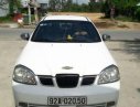 Chevrolet Lacetti MT 2004 - Cần bán Chevrolet Lacetti MT 2004, màu trắng