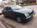 Mercedes-Benz E class  E240 1997 - Bán Mercedes E240 đời 1997, xe nhập, màu xanh