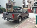 Nissan Navara XE 2013 - Bán Nissan Navara XE 2013, màu xám số tự động