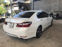 Honda Accord 2017 - Bán ô tô Honda Accord năm 2017, màu trắng, nhập khẩu nguyên chiếc