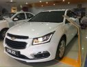 Chevrolet Cruze 2017 - Bán xe Chevrolet Cruze đời 2017, màu trắng