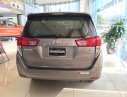 Toyota Innova E 2018 - Bán Toyota Innova E đời 2018, giảm giá cực sâu, tặng thêm gói phụ kiện, hỗ trợ mua xe trả góp