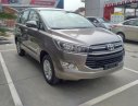 Toyota Innova E 2018 - Bán Toyota Innova E đời 2018, giảm giá cực sâu, tặng thêm gói phụ kiện, hỗ trợ mua xe trả góp